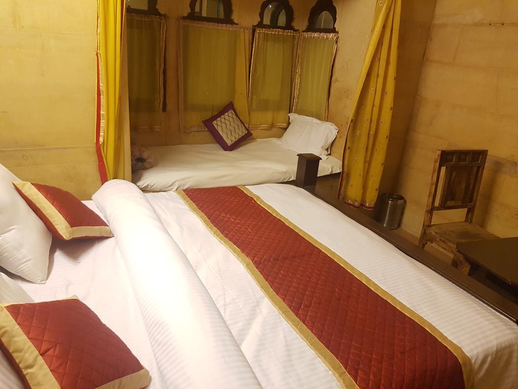 Hotel Fotiya ไจซัลเมอร์ ภายนอก รูปภาพ