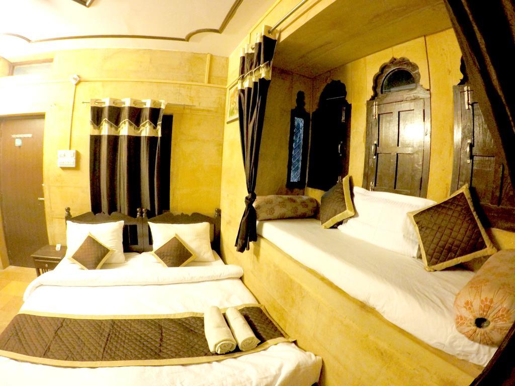 Hotel Fotiya ไจซัลเมอร์ ภายนอก รูปภาพ